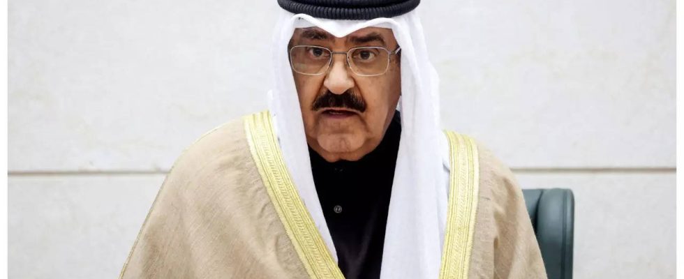 Der kuwaitische Emir tadelt Parlament und Kabinett in seiner Antrittsrede