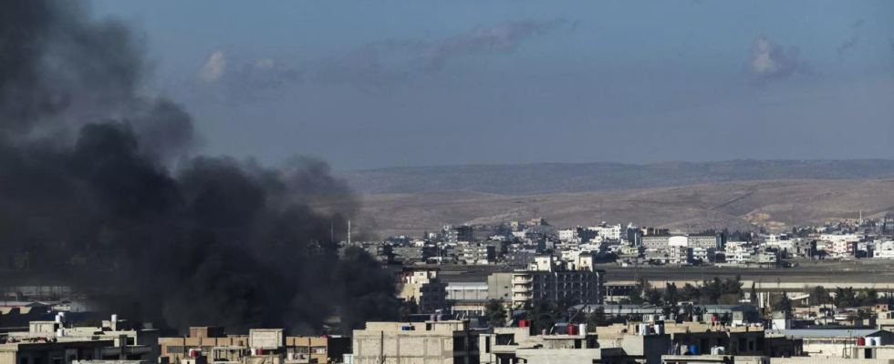 Die Tuerkei verstaerkt ihre Luftangriffe gegen kurdische Gruppen in Syrien