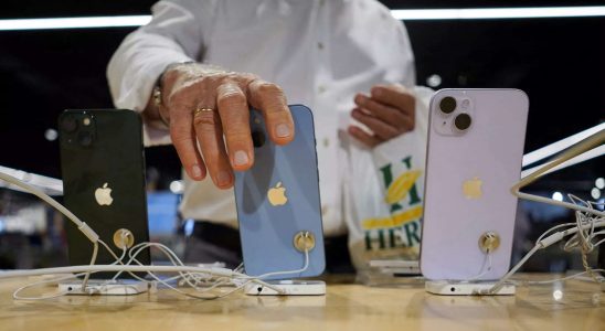 Die indische Regierung draengte Apple die Bedrohungswarnung abzuschwaechen heisst es