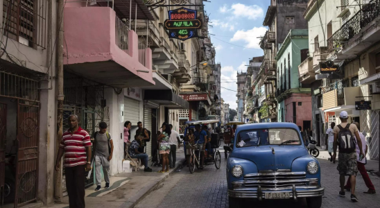 Die kubanische Regierung verteidigt Plaene entweder die Rationen zu kuerzen
