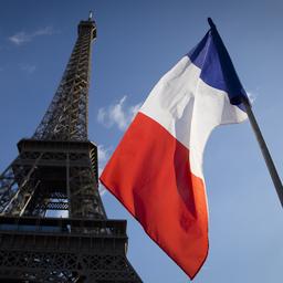 Foreign Affairs verschaerft Reisehinweise fuer Paris aufgrund terroristischer Bedrohung