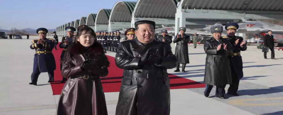 Geruecht Nordkoreas Machthaber Kim warnt vor einem „Atomangriff wenn er