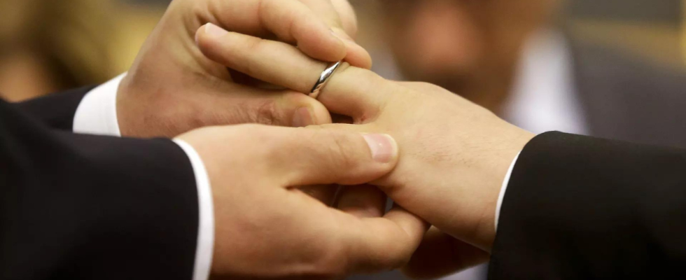 Gleichgeschlechtliche Ehe Thailand rueckt der Legalisierung der gleichgeschlechtlichen Ehe naeher