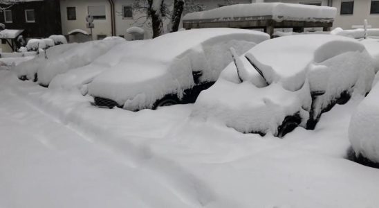 Heftiger Schneefall hat Teile Europas erfasst und es kommt noch