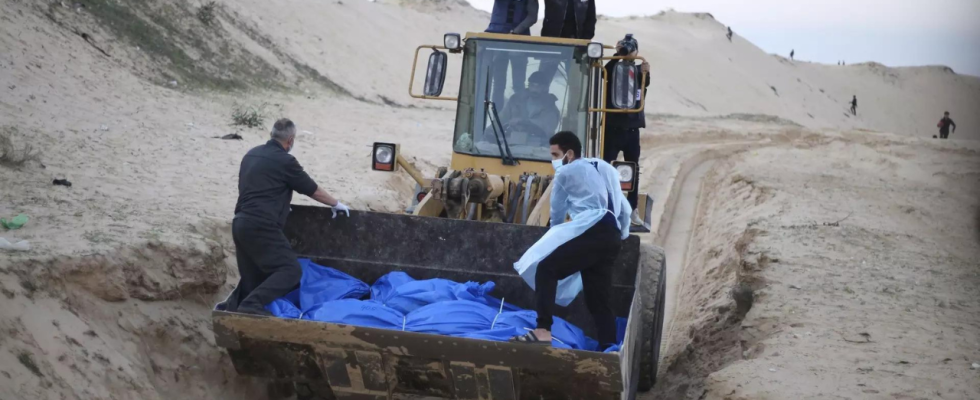 Israel gibt Leichen von 80 in Gaza getoeteten Palaestinensern zurueck