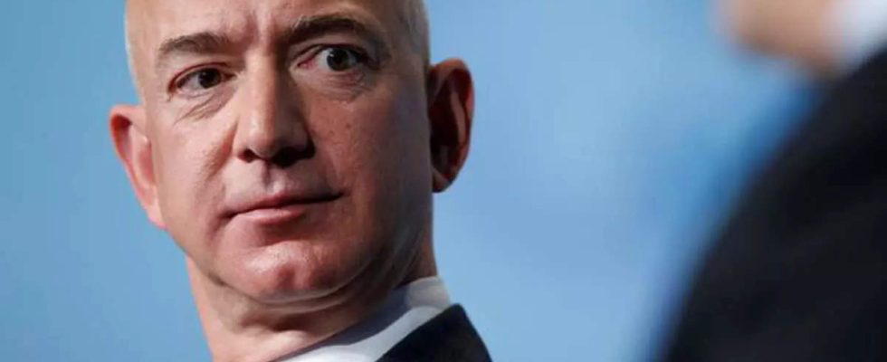 Jeff Bezos Lesen Sie die NDA die die Haushaelterin von