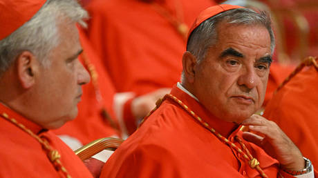 Kardinal im „Jahrhundertprozess des Vatikans inhaftiert – World