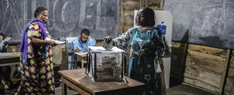 Kongo Im Kongo beginnt der zweite Wahltag nachdem eine chaotische