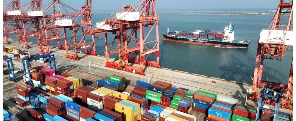 Laut China steigen die Exporte zum ersten Mal seit sieben