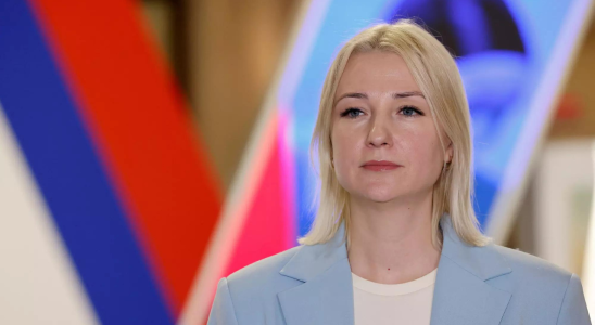 Moechtegern Putin Herausforderin Duntsova von Kandidatur im Wahlkampfteam ausgeschlossen