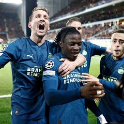 PSV spielt im Achtelfinale der Champions League gegen Borussia Dortmund
