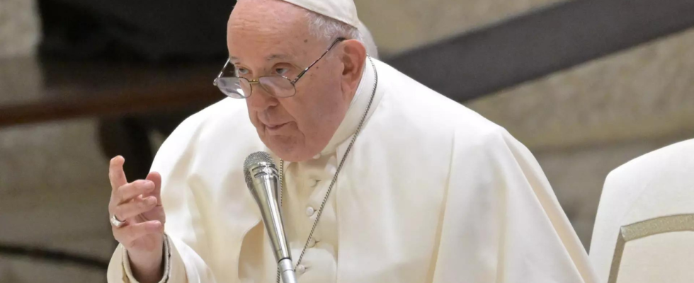 Papst genehmigt Segen fuer gleichgeschlechtliche Paare wenn Rituale nicht der