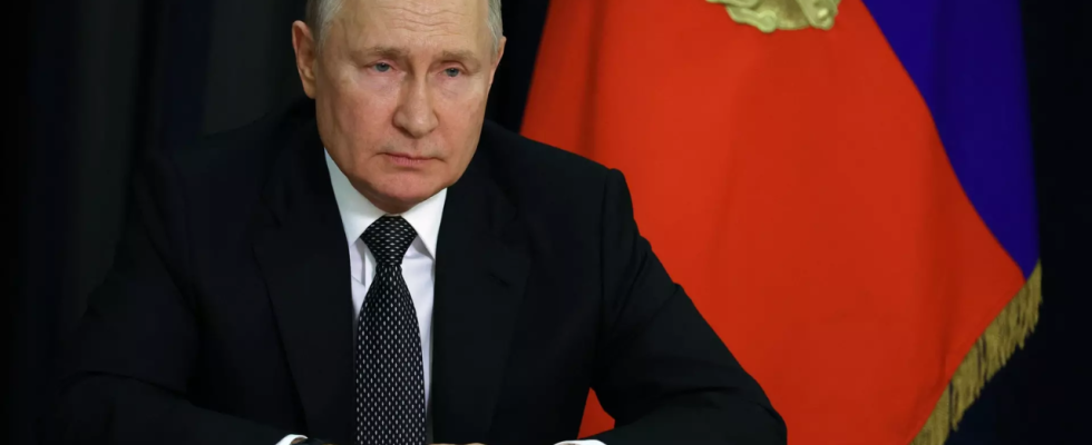 Russlandwahl 2024 Wladimir Putin tritt als Verteidiger traditioneller Werte in