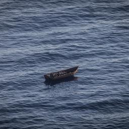 Schiffsunglueck vor der Kueste Libyens koennte Dutzende Todesopfer fordern