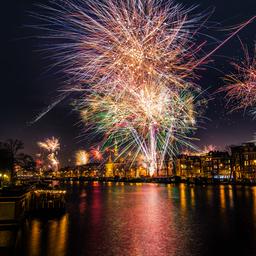 Sie koennen bereits jetzt Feuerwerk kaufen da am Neujahrstag kein