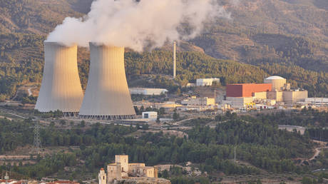 Spanien verspricht bis 2035 aus der Atomkraft auszusteigen – World