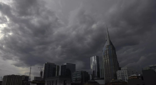 Tornado Haeuser beschaedigt Strom ausgefallen weil Unwetter Tennessee heimsuchen