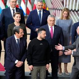 Trotz Orbans Abwesenheit ueberwiegt die Begeisterung ueber die Ukraine unter