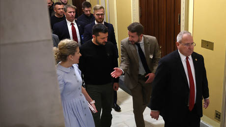 US Gesetzgeber fordern Antworten zur Ukraine – World