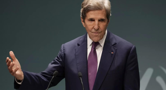 1705251464 Der US Klimabeauftragte John Kerry verlaesst die Biden Regierung