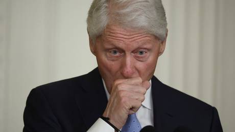 Bill Clinton soll in Epstein Akten genannt werden – Medien –