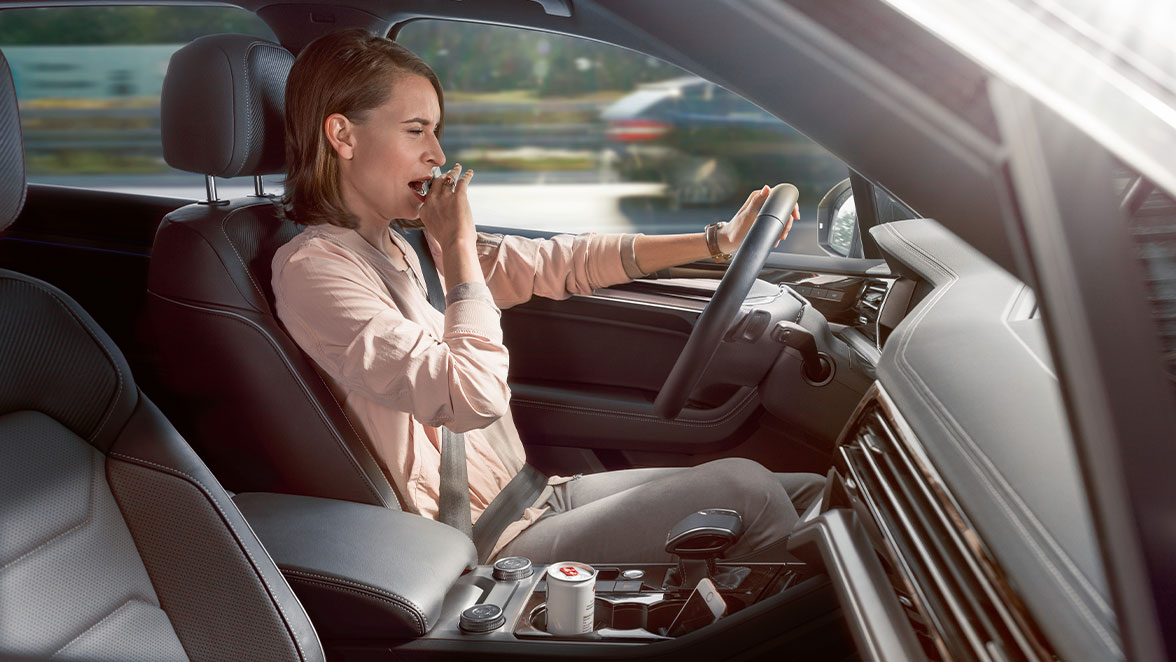 Bosch Fahrerüberwachungssystem für schläfriges Fahren