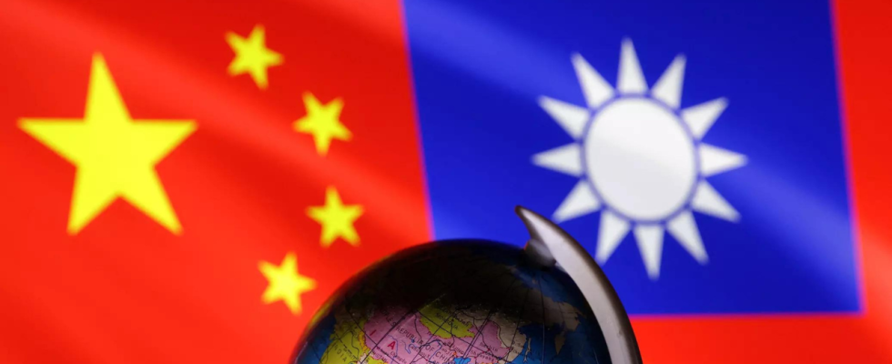 Chinesische Kampfflugzeuge rund um Taiwan Erste Machtdemonstration seit Umfrage