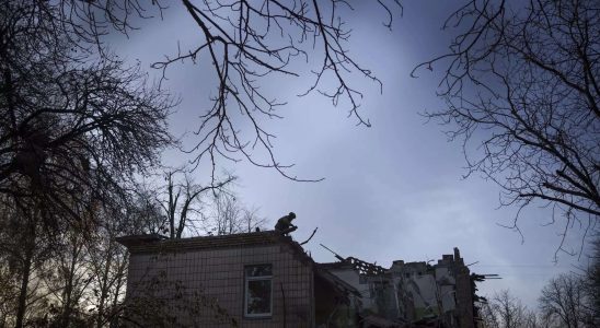 Das ukrainische Militaer erhoeht Luftalarm sagt Raketendrohung