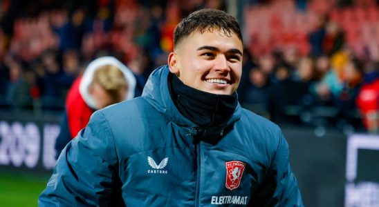 Der FC Twente laeuft Gefahr Trendsetter Ugalde an Spartak Moskau