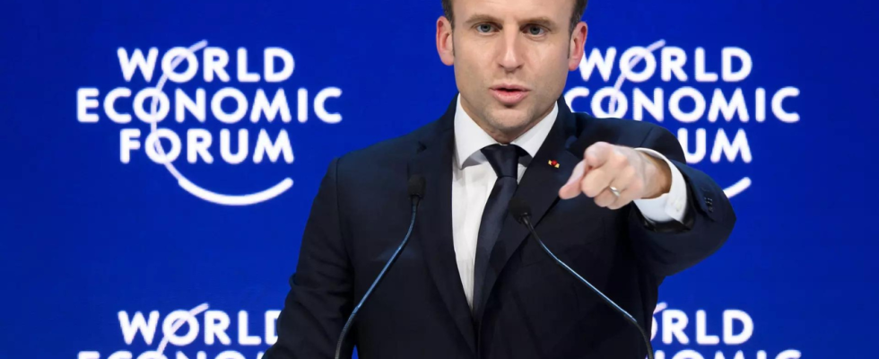 Der franzoesische Praesident Macron wird zur Hauptsendezeit eine Pressekonferenz abhalten