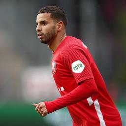 Der fuenfmalige niederlaendische Nationalspieler Maher wechselt von Saudi Arabien nach Katar