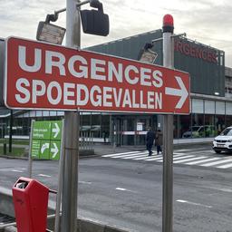 Dringend eingelieferter Niederlaender zerstoert Ausruestung in belgischem Krankenhaus Im