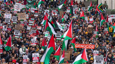 Gaza Demonstranten wegen Plan zur Schliessung der Londoner Boerse festgenommen –