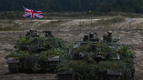 Grossbritannien schickt 20000 Soldaten zur NATO Uebung – World