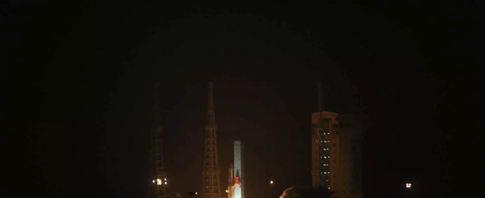 Iran startet zum ersten Mal drei Satelliten gleichzeitig