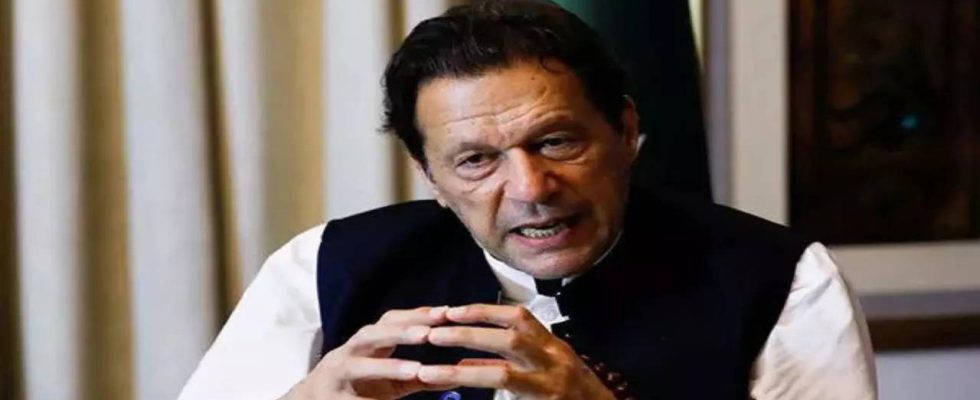 Pakistan Rechenschaftsgericht verschiebt Anklage gegen Imran Khan und Bushra Bibi