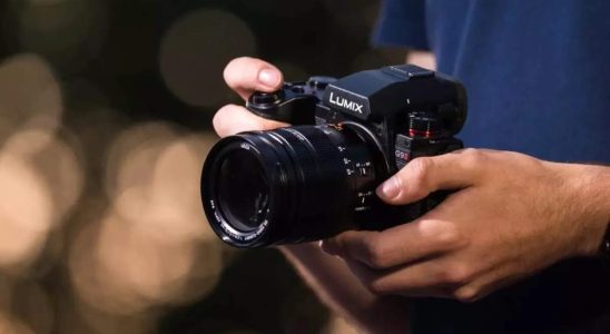 Panasonic Lumix G9II Kamera Panasonic Lumix G9II Kamera mit neuem Sensor Motor