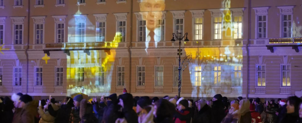 Russland Russland nimmt Tausende Migranten bei Silvesterfeierlichkeiten fest Berichte