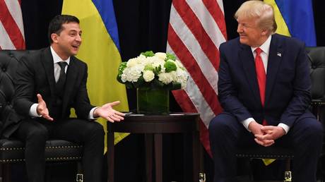 Selenskyj laedt Trump nach Kiew ein – World