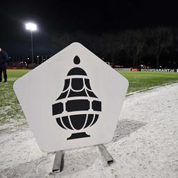 Sieger von Feyenoord PSV empfaengt AZ im Viertelfinale des KNVB Pokals