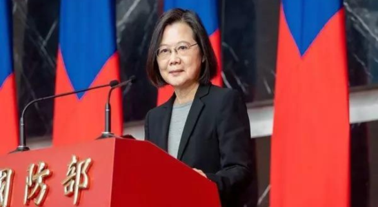 Taiwans Praesidentin Tsai Ing wen gibt ihre Stimme ab und fordert