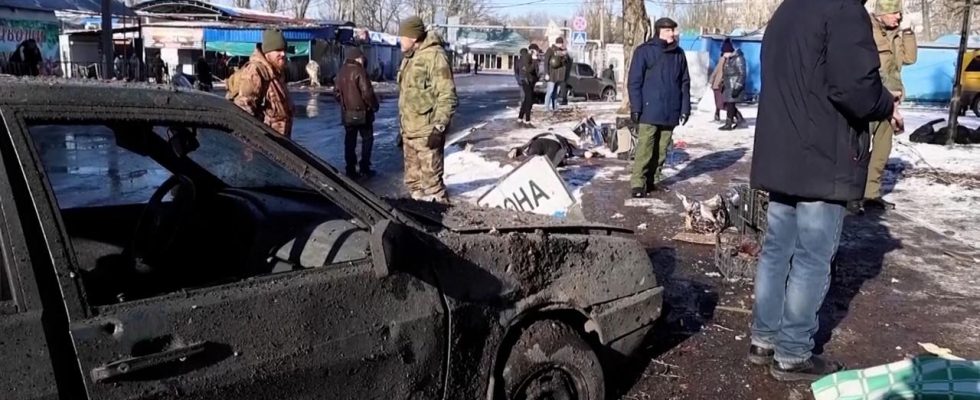 Tote bei Angriff auf Markt im russisch besetzten Gebiet Explosionen