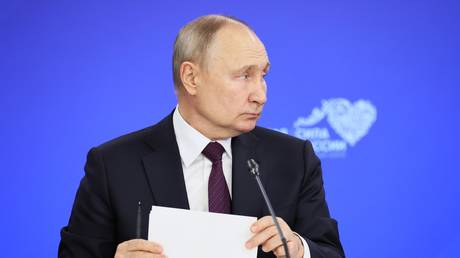 US Wahlen gefaelscht – Putin – World