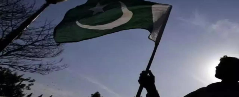 Waehrend der Webuebertragung der Opposition kam es in Pakistan erneut
