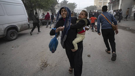 Waehrend die Kaempfe in Gaza weitergehen verlieren die Zivilisten allmaehlich