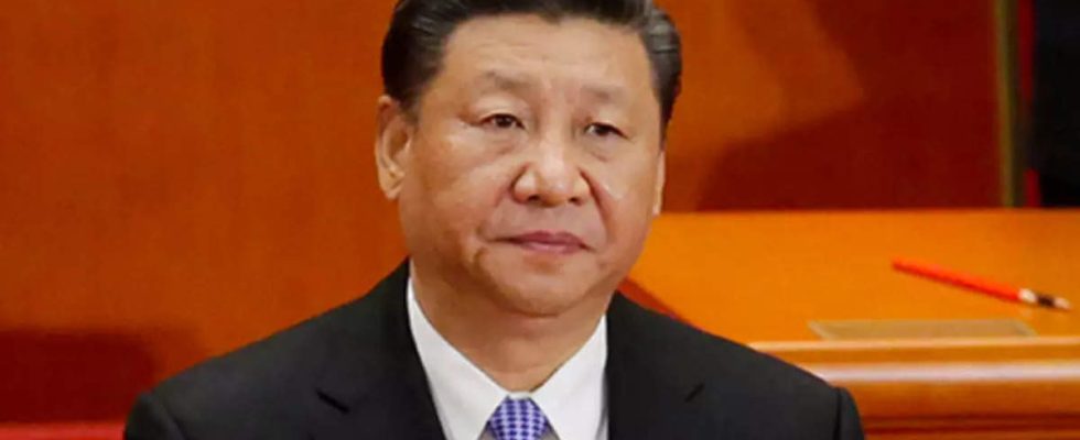 Xi Jinping gibt selten zu dass Chinas Wirtschaft in Schwierigkeiten