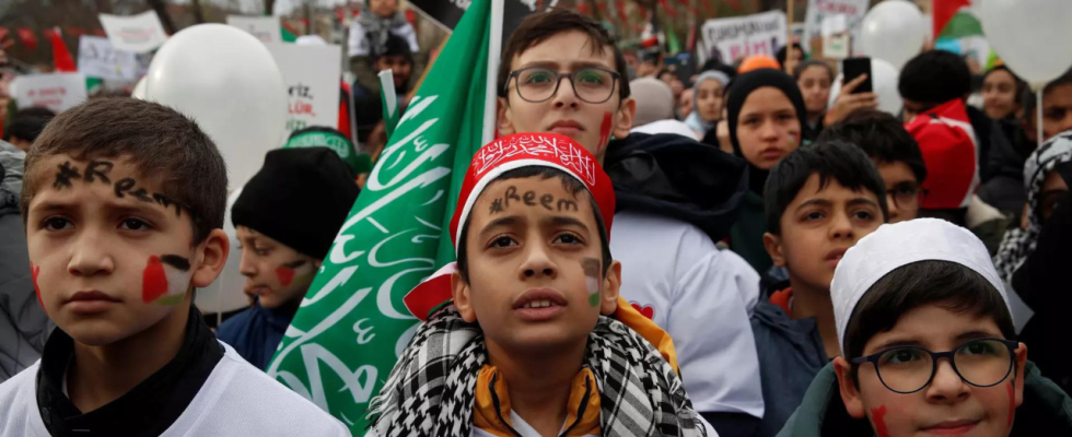 Zehntausende protestieren in Istanbul gegen Israel