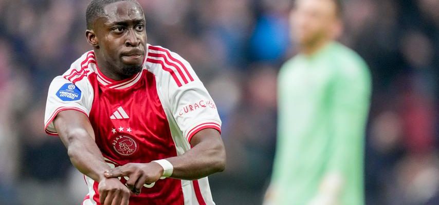Ajax erlebt erneut ein dramatisches Eredivisie Wochenende mit einem Unentschieden gegen