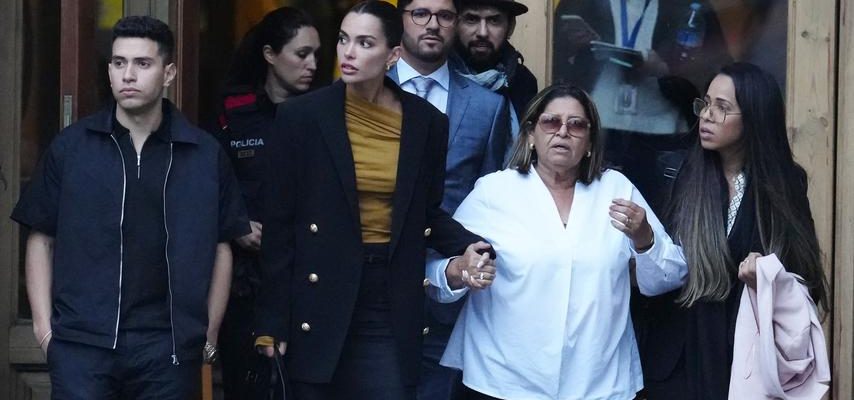 Dani Alves bestreitet vor Gericht Koerperverletzung „Sie hat mich zwischen