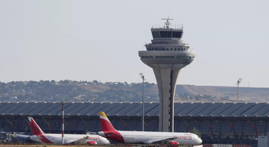 Der Flughafen von Madrid wird vom Zustrom von Asylbewerbern ueberschwemmt